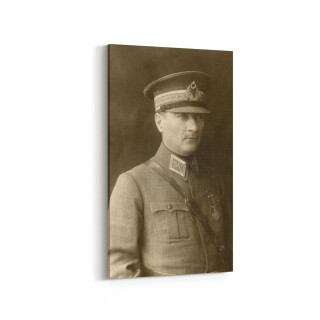 12412DD Mustafa Kemal Atatürk Dikey Dar Kanvas Tablo