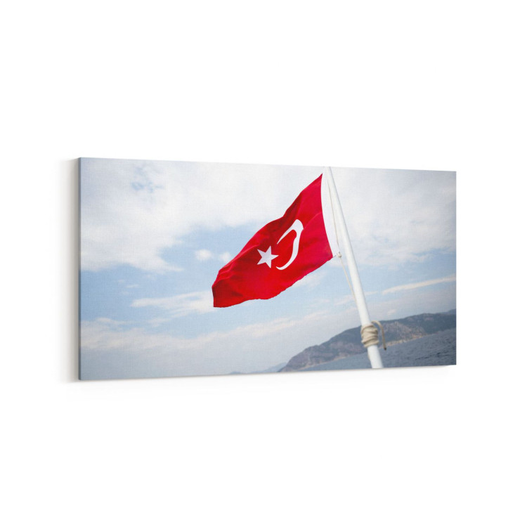 17582YD Türk Bayrağı Görseli Yatay Dar Kanvas Tablo